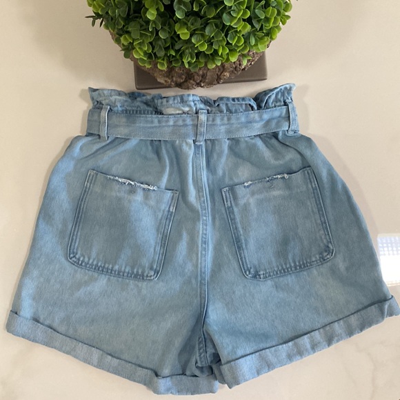 BLANKNYC High Waisted Paperbag Shorts - Picture 2 of 4